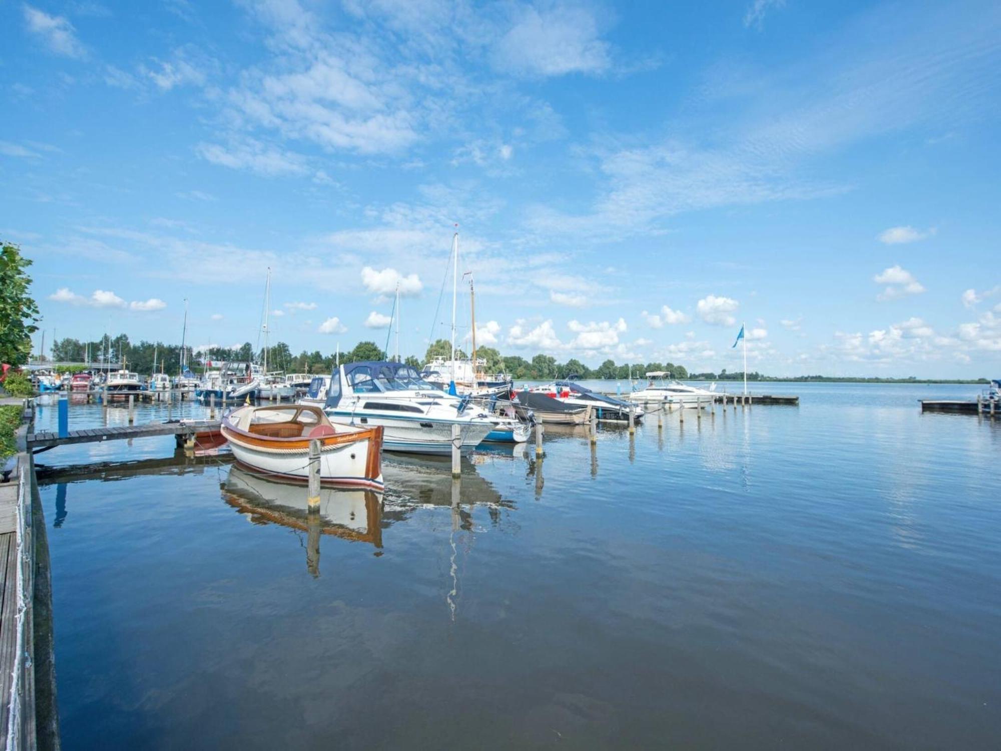 Lake-View Apartment Close To Amsterdam Uitgeest Esterno foto